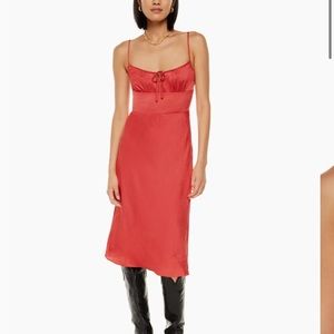BNWT Aritzia Wilfred Bellow Midi dress